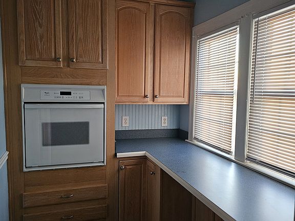 Kitchen Pantry and Prep
