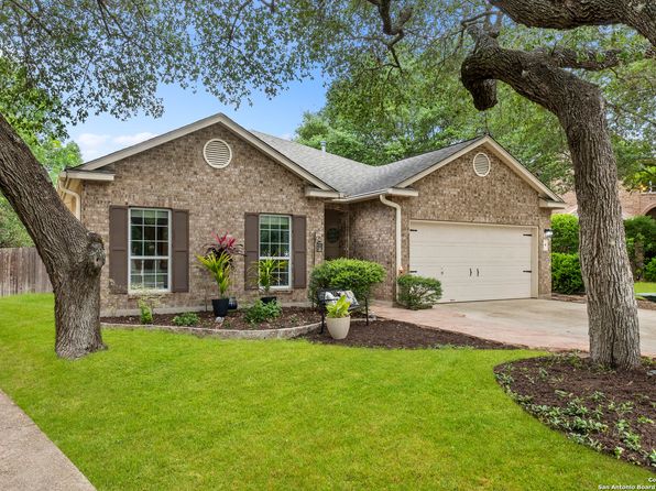 4 Andover Creek Drive, San Antonio, TX 78254