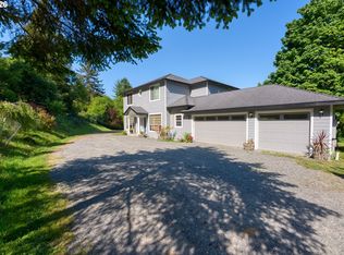 16711 Thompson Rd, Brookings, OR 97415
