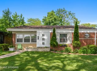 8206 Springfield Ave, Skokie, IL 60076