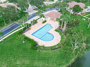 33 Clinton Ct #CC, West Palm Beach, FL 33411