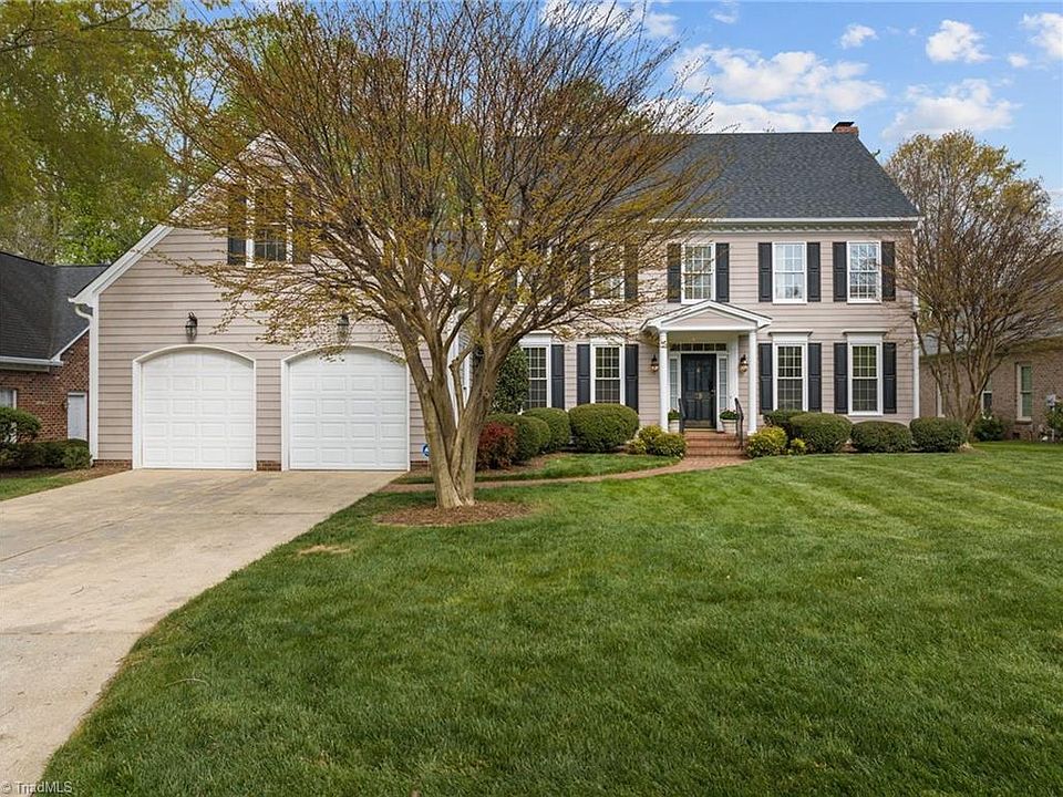 1st image of 19 Stonecreek Ct