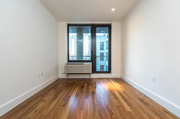 Rented by Nooklyn NYC LLC | media 80