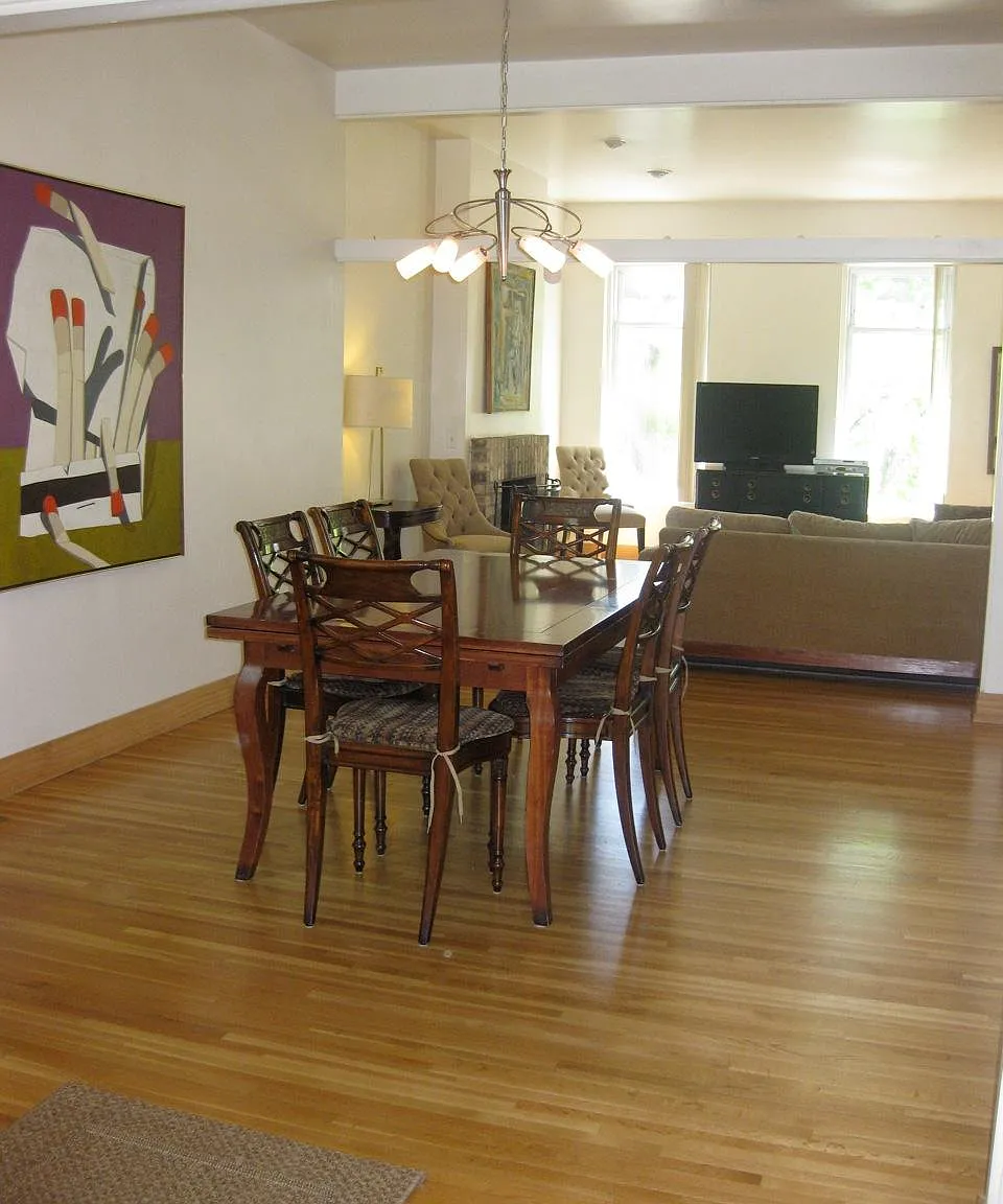 3 bed, 2.5 bath, 2200 sqft, $6,000 — Photo 4