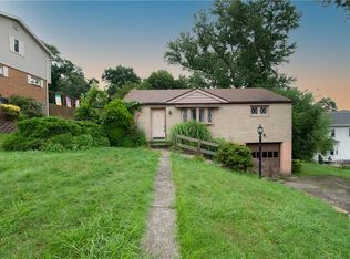 120 Elmwood Dr, Glenshaw, PA 15116