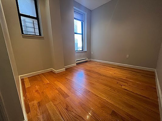 5th image of 350 Manhattan Ave APT 4H
