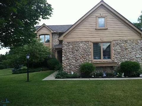 1st image of 17410 Lake View Cir