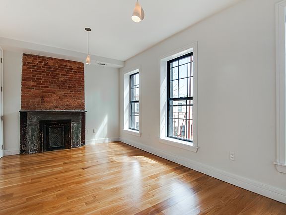 3rd image of 215 Lewis Ave #1
