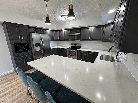 2nd image of 2442 Spencer Dr