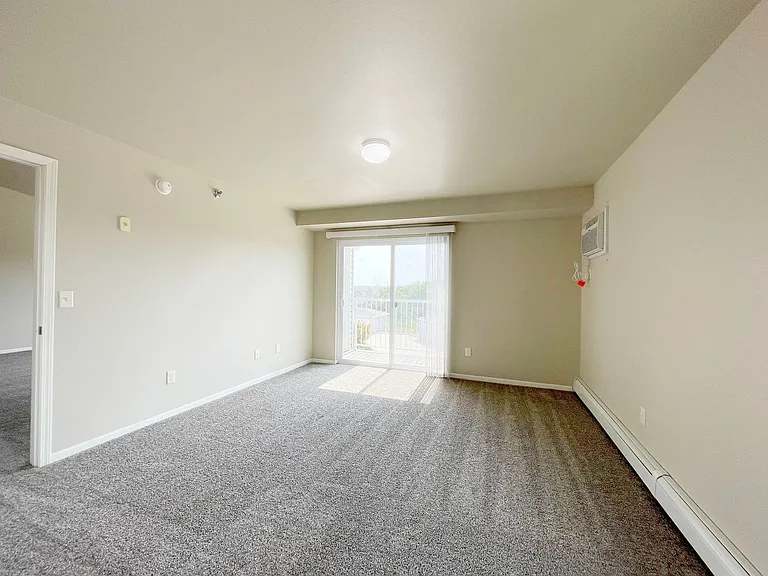 Willow Brooke Lodge Apartments — Photo 6
