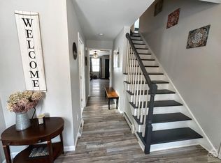 27 N Valley Rd, Canaan, NY 12029