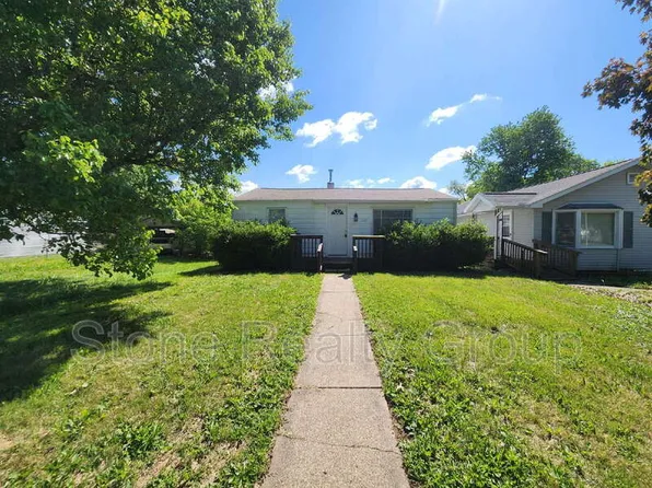2440 S 11th St, Terre Haute, IN 47802