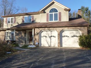 9043 Cotters Ridge Rd, Richland, MI 49083