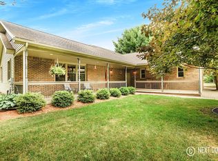 8056 Rachael Ct, Pinckney, MI 48169