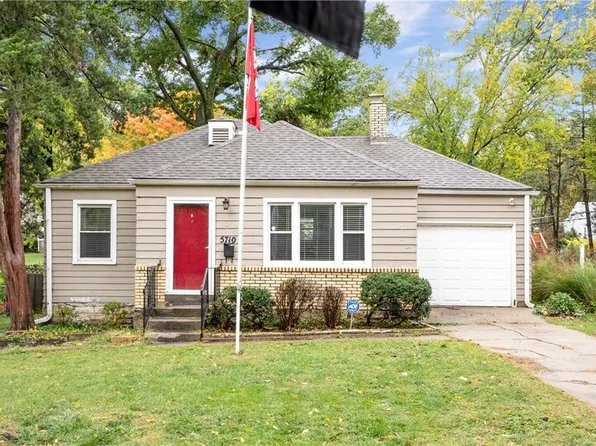 5710 Russell St, Mission, KS 66202