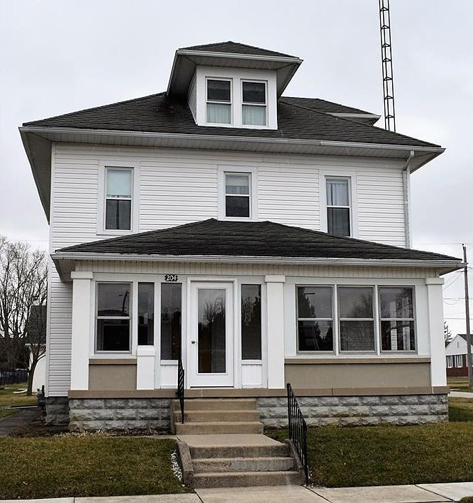 1st image of 204 N Grant St