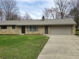 11423 Brady Ln, Strongsville, OH 44136