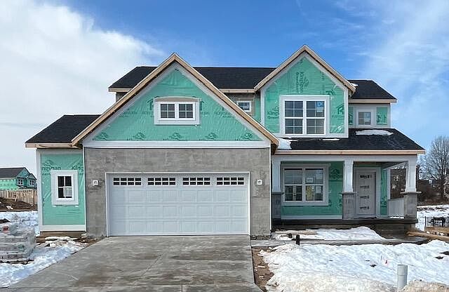 1st image of 675 Elstar Dr NE