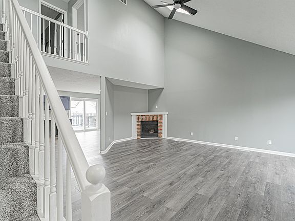 4th image of 107 Oak Park Dr
