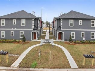 83 Carriage Ln APT B, Destrehan, LA 70047