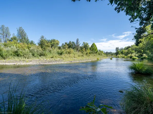 8827 Deschutes Rd, Palo Cedro, CA 96073