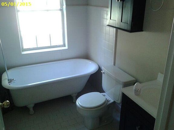 4th image of 65 Lake Bluff Ln