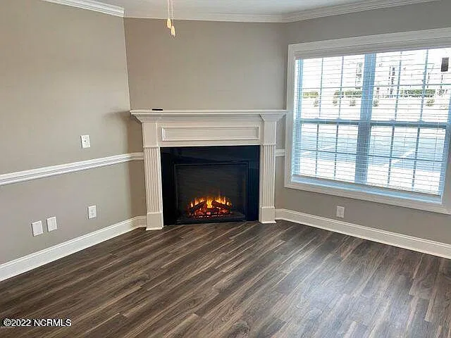 2 bed, 2.5 bath, $1,275 — Photo 2