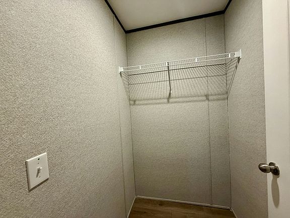 5th image of 925 Ponce De Leon Blvd #1575