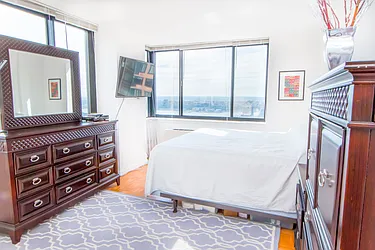 Rented by New York Residence