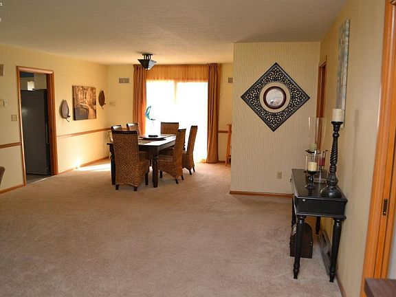 5th image of 3122 Joti Ave