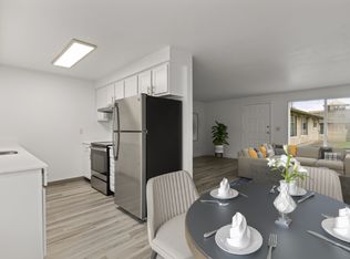 4207 SE 37th Ave APT 8, Portland, OR 97202