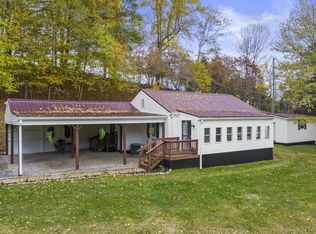 297 S Hollow Rd, Blountville, TN 37617