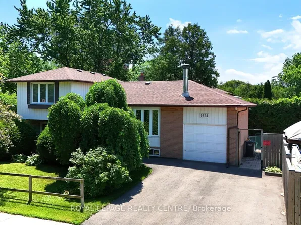 1621 Hobbs Cres, Mississauga, ON L5J 3S1