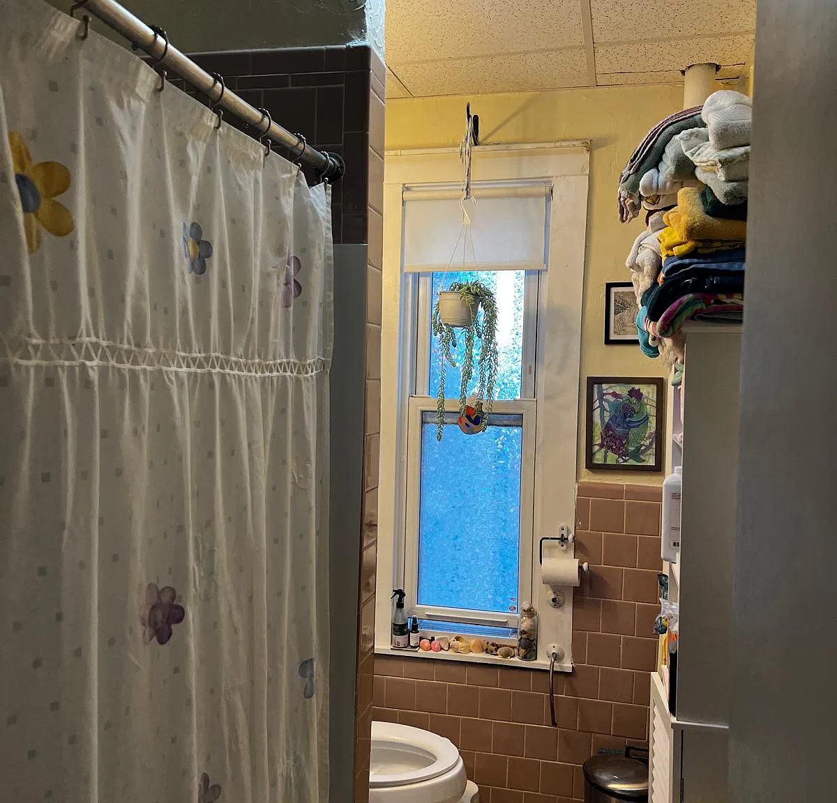 Trident Street Apartment in Winthrop — Photo 2