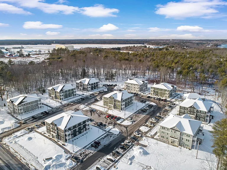 Apartments at Brunswick Landing — Photo 30