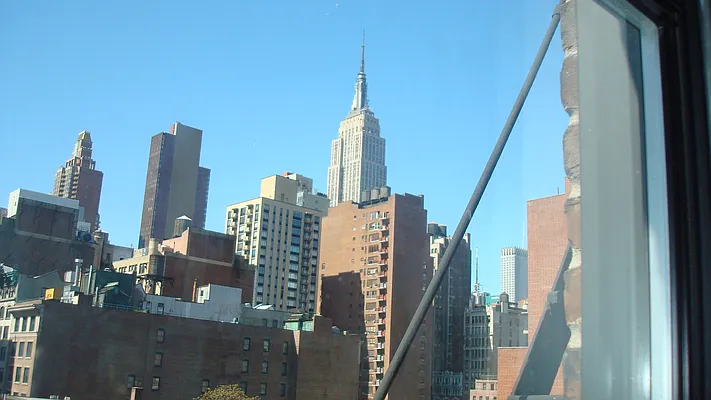 Rented by Metropolitan Equities | media 5