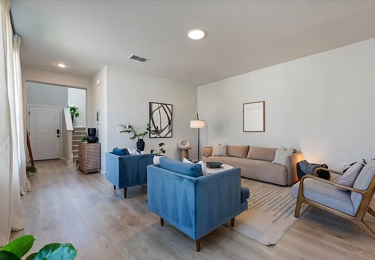 9800 Milton Albert Way — Photo 8
