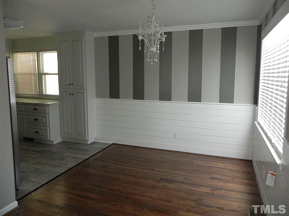 4th image of 107 Sumpter Dr