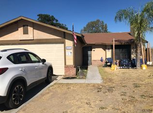 6808 Ona Ct, Bakersfield, CA 93307