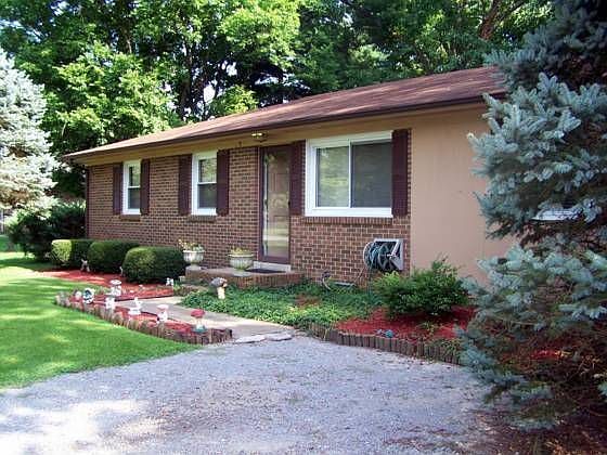 1st image of 1413 Suzanne Dr