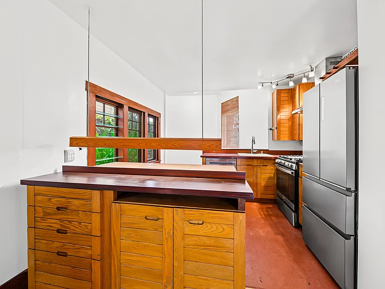 430 Altair Pl — Photo 17