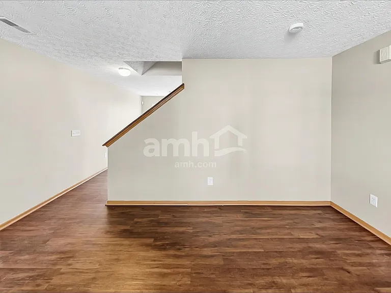 6306 Pompano St — Photo 7