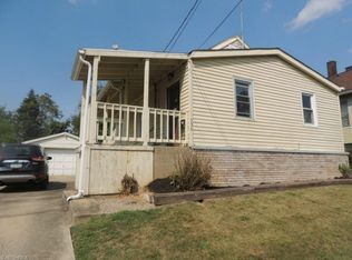 356 Whipple Ave, Campbell, OH
