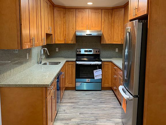 4th image of 223 25th Ave APT 7