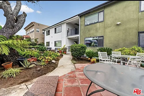 119 Paloma Ave #M Photo 1