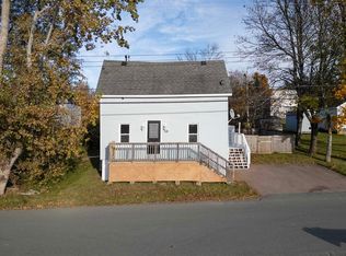 56 Victoria St, Springhill, NS B0M 1X0
