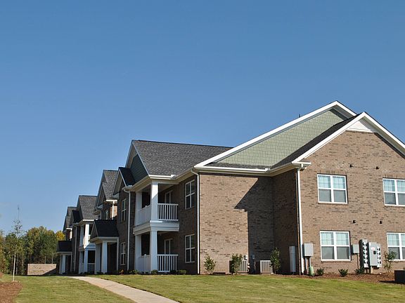 3rd image of 110 Pearson Terrace Dr #109G
