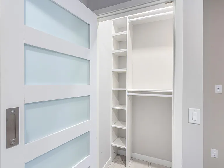 2134 W Harmont Dr — Photo 40