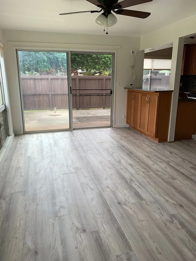 Mililani Fairway Villages 3 bed, 2.5 bath 2 parking — Photo 2