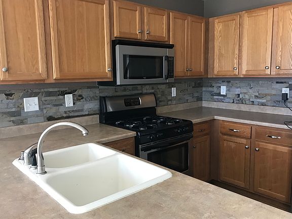3rd image of 1214 101st Avenue Ct